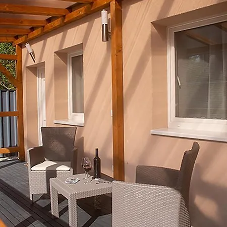 Sarvarlak Apartmanhaz Apartment