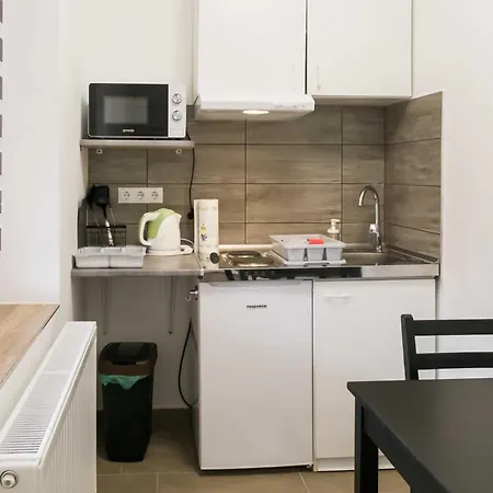 アパート Sarvarlak Apartmanhaz