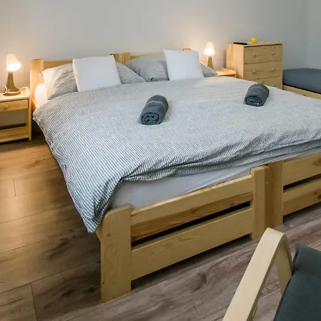 Apartment Sarvarlak Apartmanhaz *