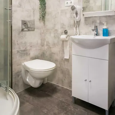 Apartment Sarvarlak Apartmanhaz Sarvar