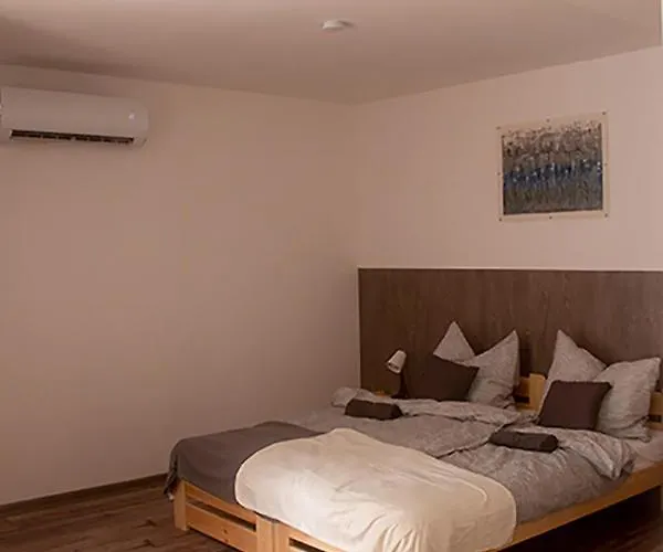 Sarvarlak Apartmanhaz * Sárvár