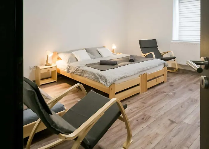 דירה Sarvarlak Apartmanhaz Sárvár